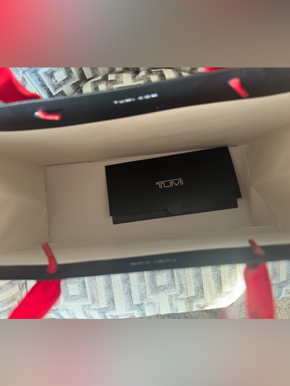 NWOT Tumi Women’s Black Shopping Bag/Gift Bag with Red Ribbon Handles - Picture 7 of 9